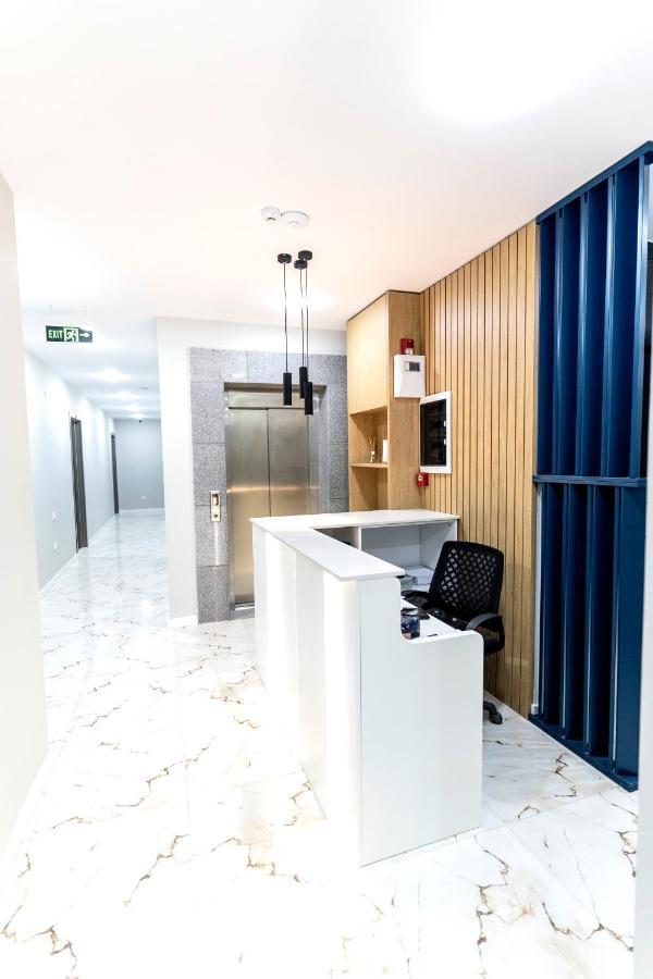 Boulevard Apartments Batumi Exterior photo